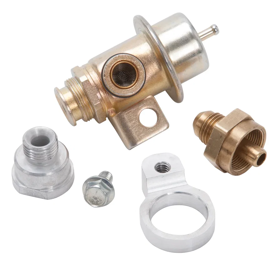 Edelbrock 17400, Fuel Pressure Regulator Kit with Rail Mount