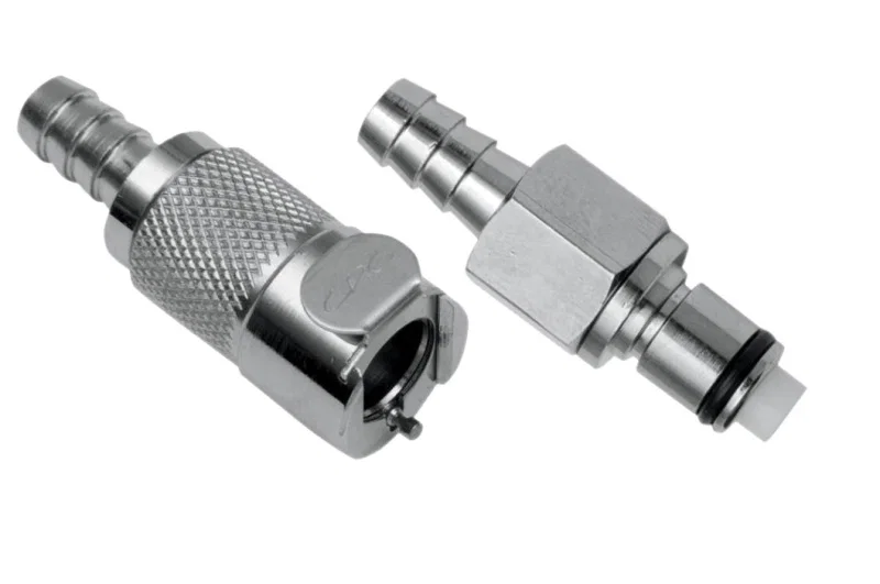 Goodridge MCD03V, Fuel Line Coupling for 3/16in ID Hose (200-04/210-04)