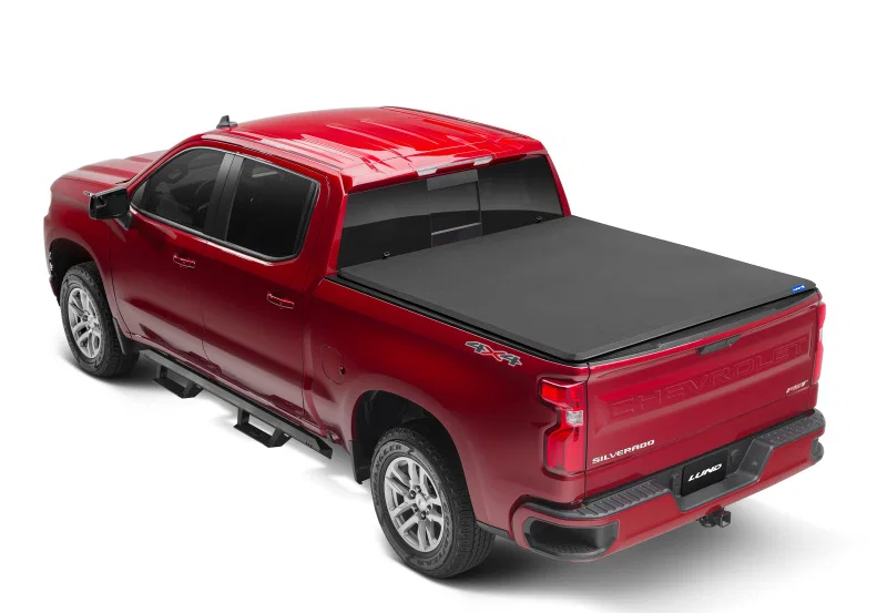 LUND 95880, 04-12 Chevy Colorado (5ft. Bed) Genesis Elite Tri-Fold Tonneau Cover - Black