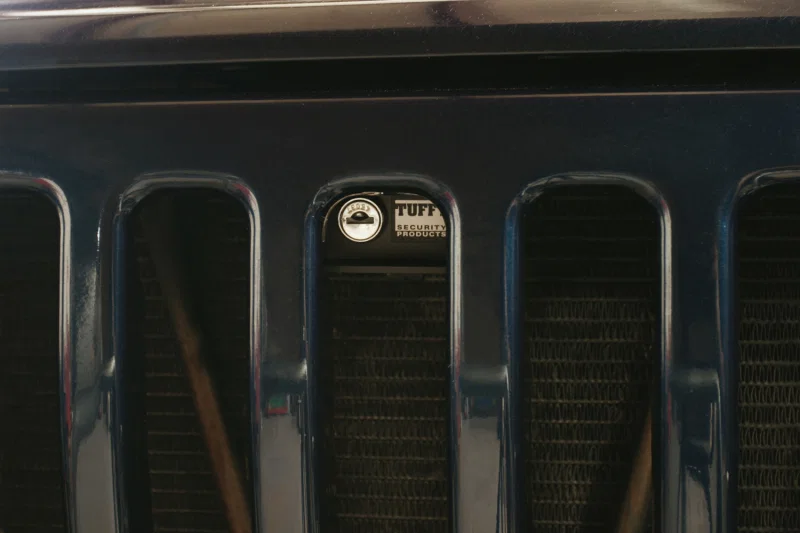 Tuffy Products 137-01, Hood Lock Jeep Wrangler Tj & Lj Black01