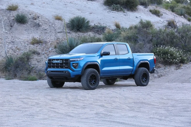 Fabtech FTS21305, 23-24 GMC Canyon / Chevrolet Colorado 4WD Dirt Logic 2.5 Reservoir Coilovers - Pair