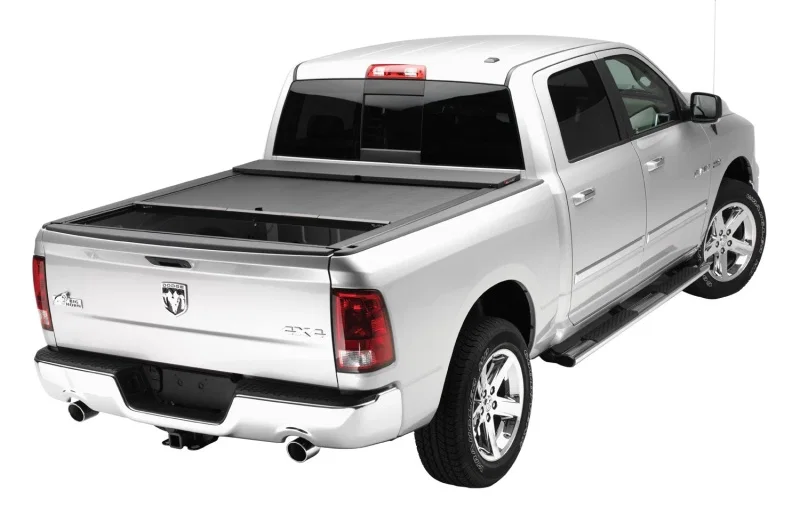 Roll-N-Lock LG449M, 2009 Dodge Ram 1500 LB 96in M-Series Retractable Tonneau Cover