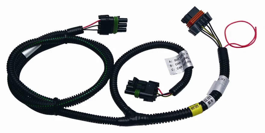 FAST 301301, XFI Hall Effect Adapter for Hall Effect/ 3 Wire Ignition Devices)