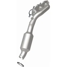 Right OEM Grade Federal / EPA Compliant Direct-Fit Manifold Catalytic Converter for Lexus image 3