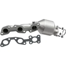 Right 2002-2004 Nissan Frontier 3.3L | 2002-2004 Nissan Xterra 3.3L OEM Grade Federal / EPA Compliant Direct-Fit Manifold Catalytic Converter image 1