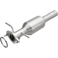 Rear 2003-2007 Ford Focus 2.3L | 2005-2011 Ford Focus 2.0L OEM Grade Federal / EPA Compliant Direct-Fit Catalytic Converter image 1
