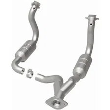 OEM Grade Federal / EPA Compliant Direct-Fit Catalytic Converter for Ford image 3