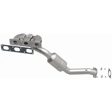 Front 2004-2005 BMW 525i 2.5L | 2004-2005 BMW 530i 3.0L California Grade CARB Compliant Direct-Fit Manifold Catalytic Converter image 4