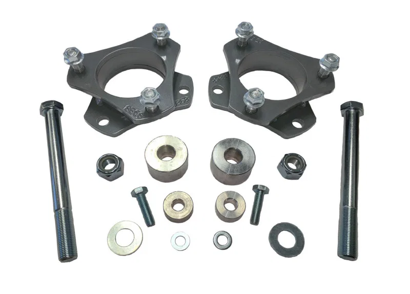 Maxtrac 836825-4, 05-18 Toyota Tacoma 4WD 6 Lug 2.5in Front Leveling Strut Spacers (Not OEM Wheels)