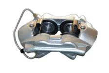 Manual Front Kit with Plain Rotors and Zinc Plated Calipers image 2