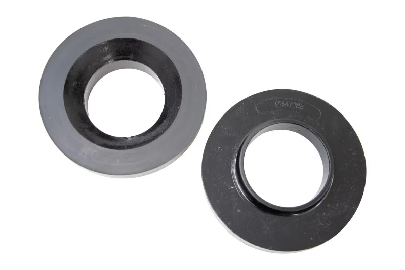 Fishbone Offroad FB47165, 07-18 Jeep Wrangler JK 0.75In Front Leveling Kit