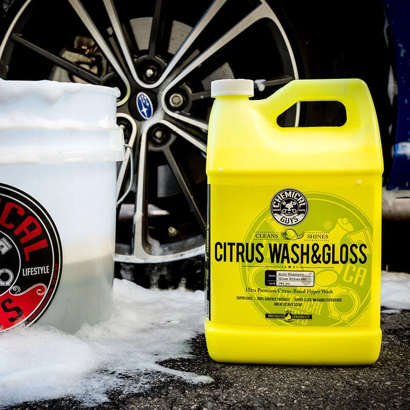 Chemical Guys CWS_301, Citrus Wash & Gloss Concentrated Car Wash - 1 Gallon