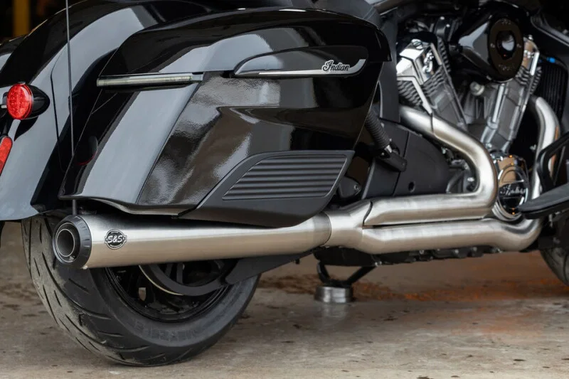 S&S Cycle 550-1132, 20-25 Indian Challenger Full Length Qualifier 2-1 Brushed Stainless Exhaust System