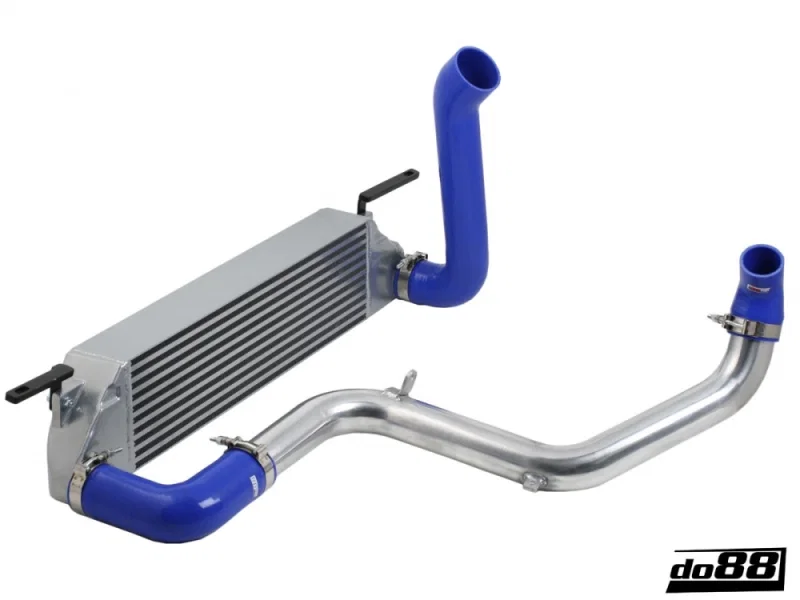 do88 BIG-V50-R, 06-13 Volvo C30/C70 Turbo/04-12 Volvo S40/V50 Turbo BigPack Intercooler Kit w/Red Hoses