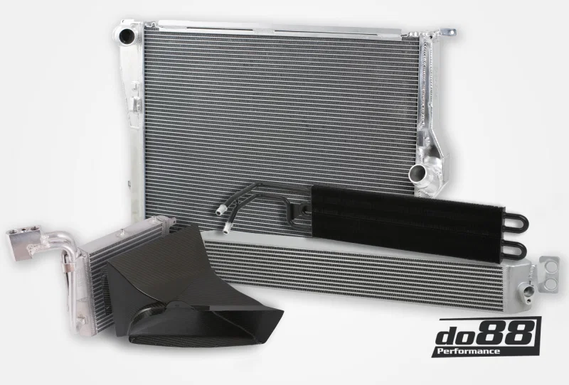 do88 BIG-M3-DCT, 07-13 BMW M3 (E90/E92/E93) DKG/DCT BigPack Intercooler Kit